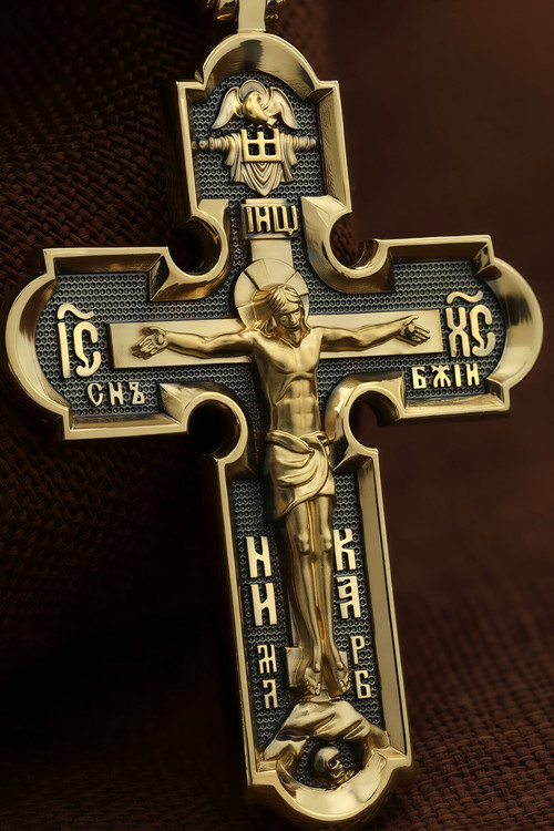 Крест из лимонного золота