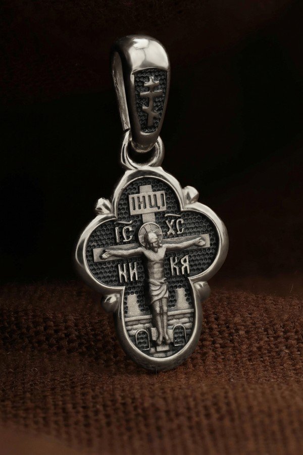 Крест из белого золота