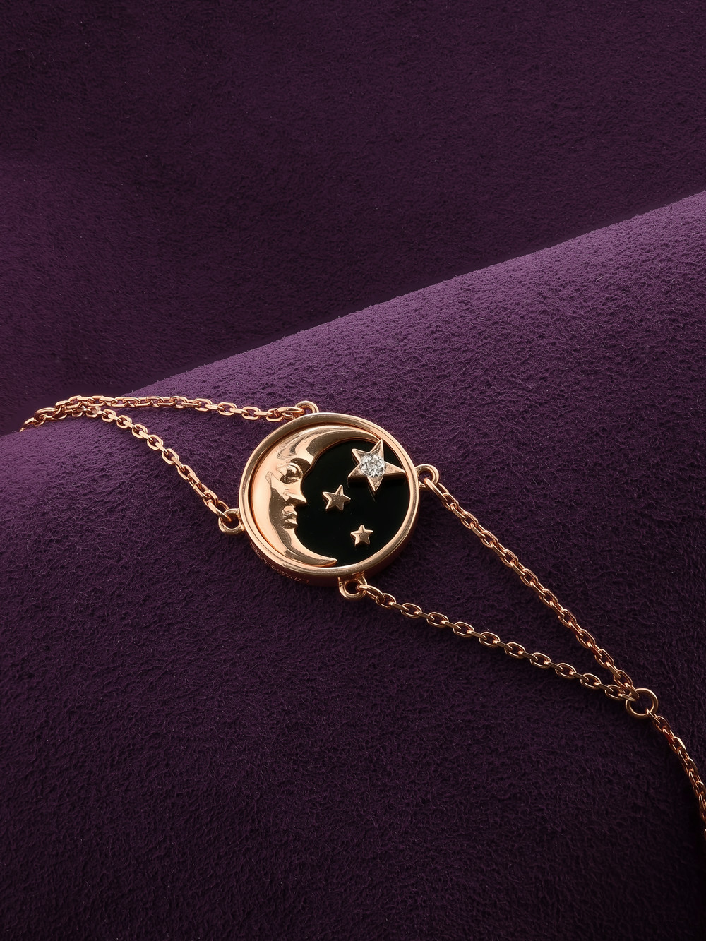 Браслет из золота c бриллиантами и ониксом