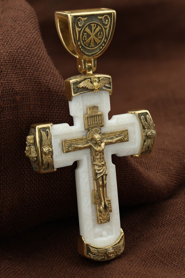 Крест из лимонного золота 585 пробы c бивнем мамонта