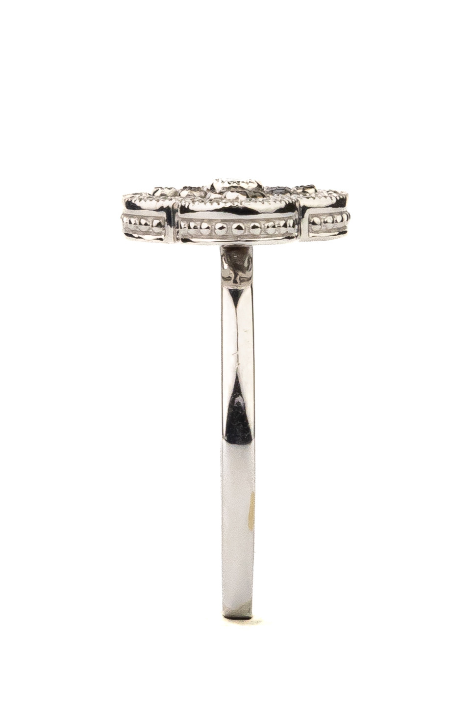 Кольцо из белого золота c бриллиантами