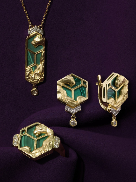 Кольцо из лимонного золота c бриллиантами и малахитом