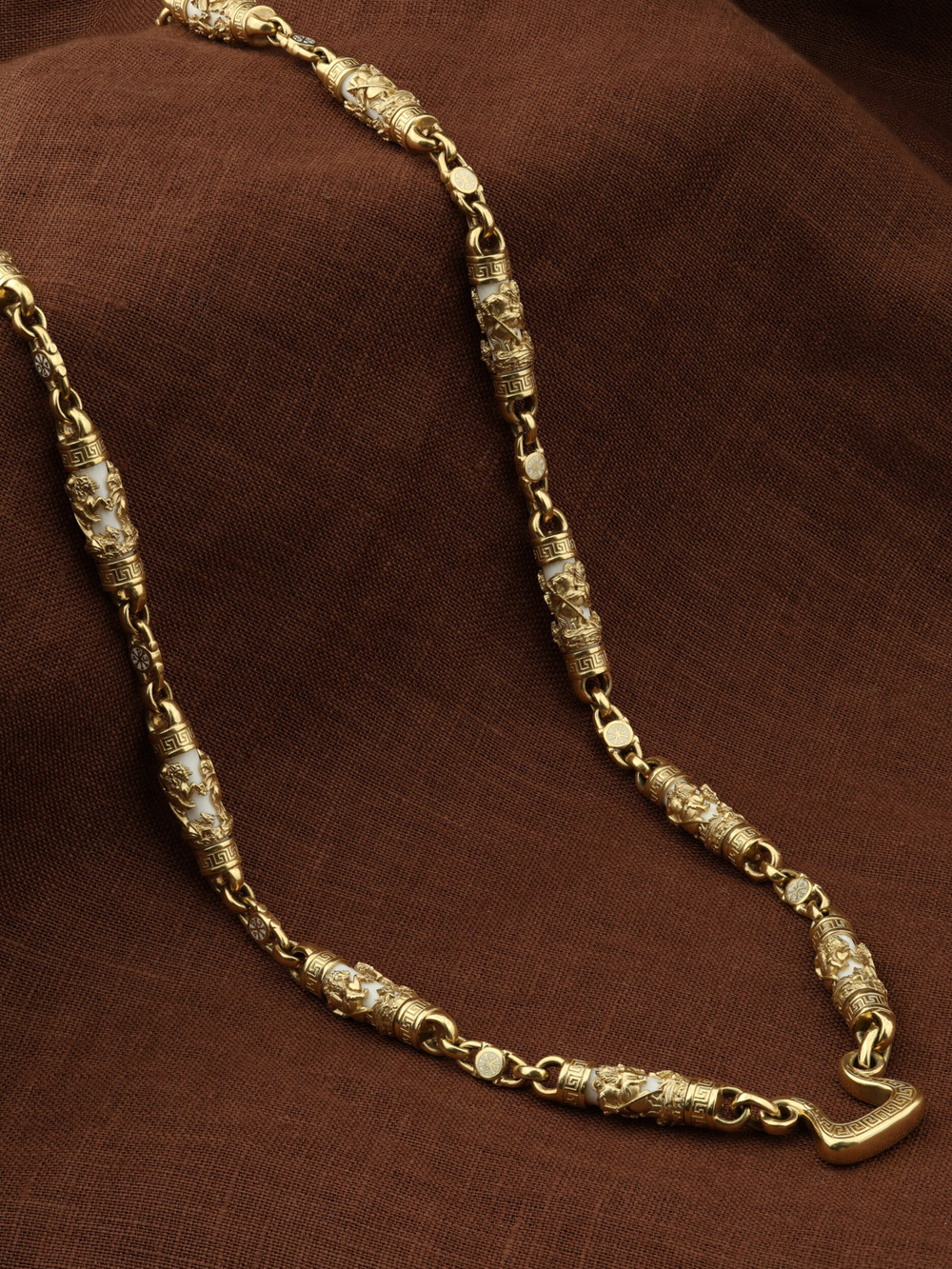 Цепь из лимонного золота c эмаль и бивнем мамонта