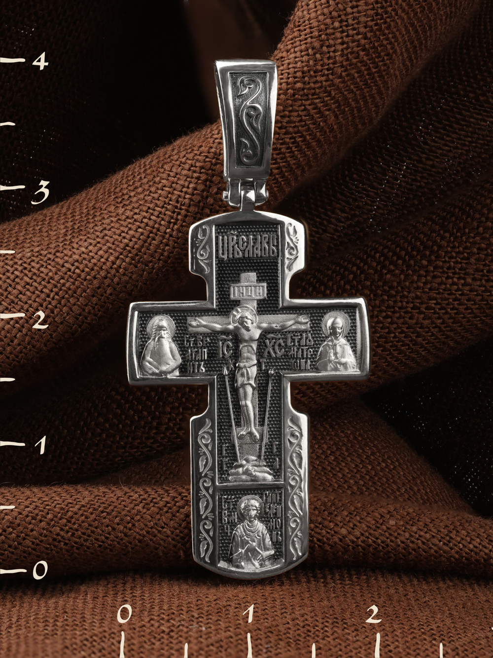 Крест из белого золота