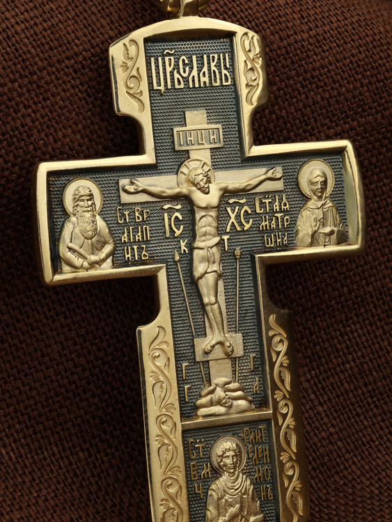 Крест из лимонного золота