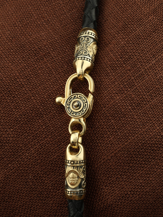 Шнурок кожаный из лимонного золота c кожаным шнурком и ониксом