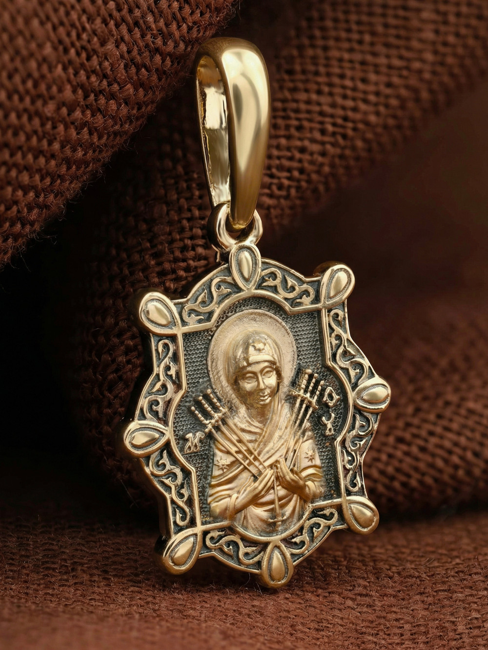 Образок из лимонного золота