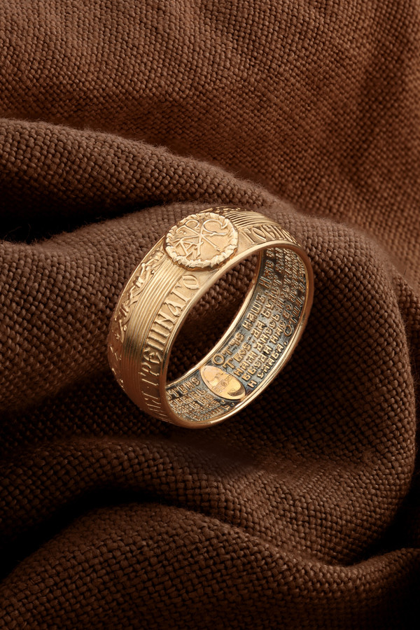 Кольцо из золота