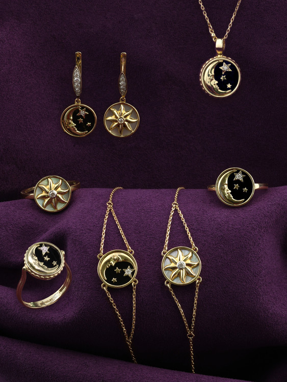 Кольцо из лимонного золота c бриллиантами и перламутром