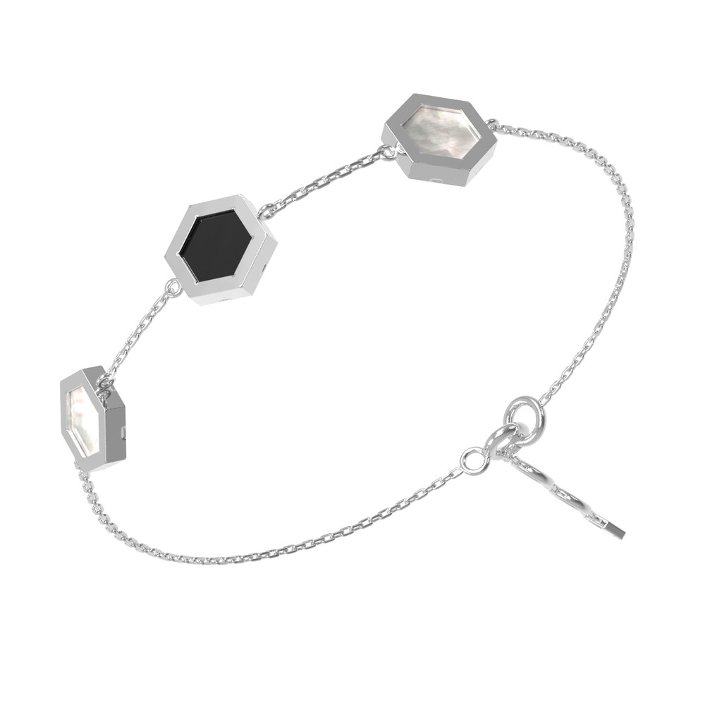 Браслет из белого золота c ониксом и перламутром