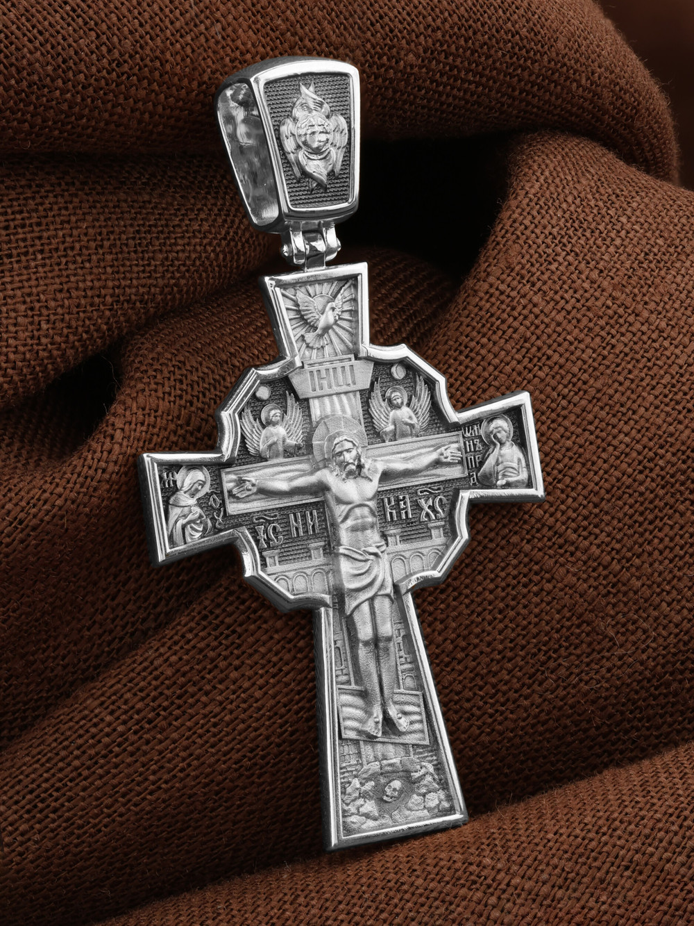 Крест из белого золота