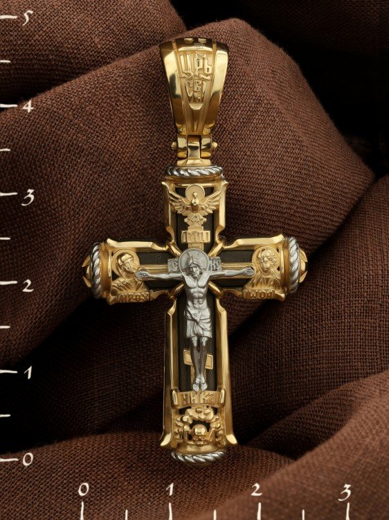 Крест из лимонного золота c эбеновым деревом