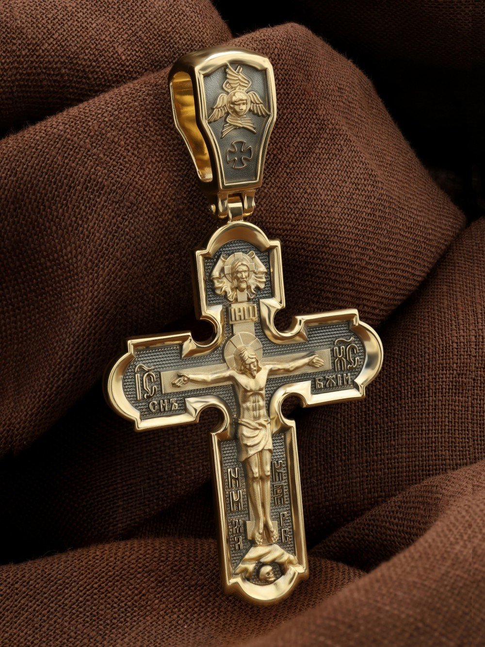 Крест из лимонного золота