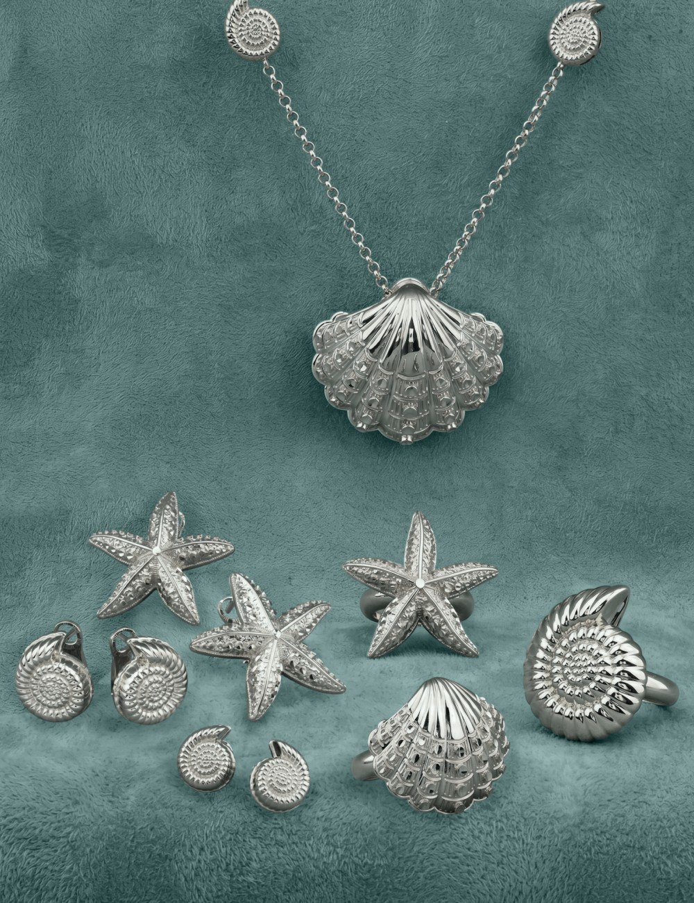 Колье из белого золота