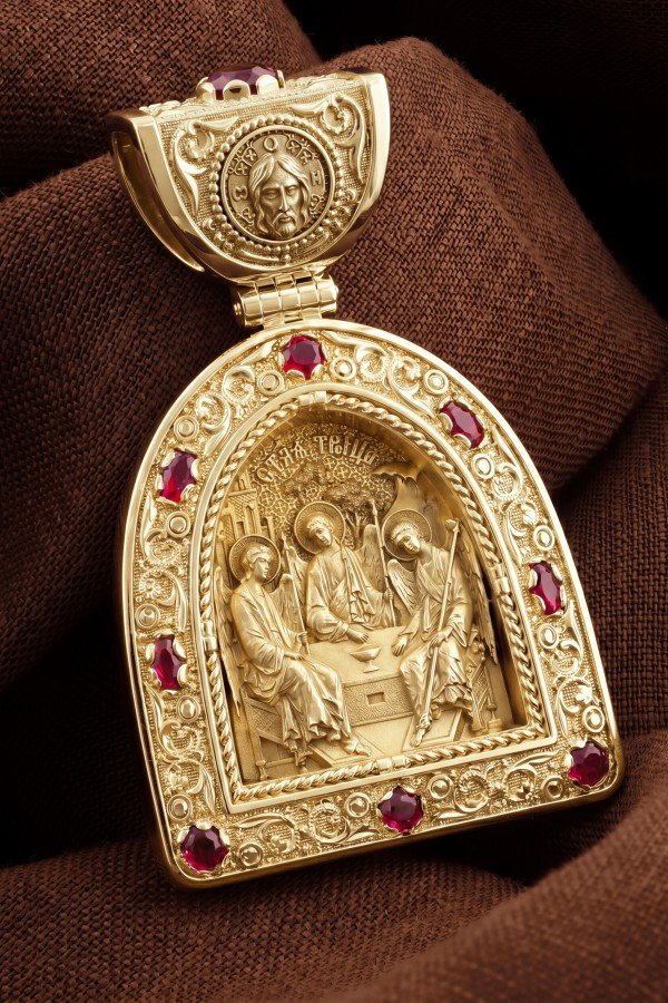 Образок из лимонного золота 585 пробы c эмалью и рубином