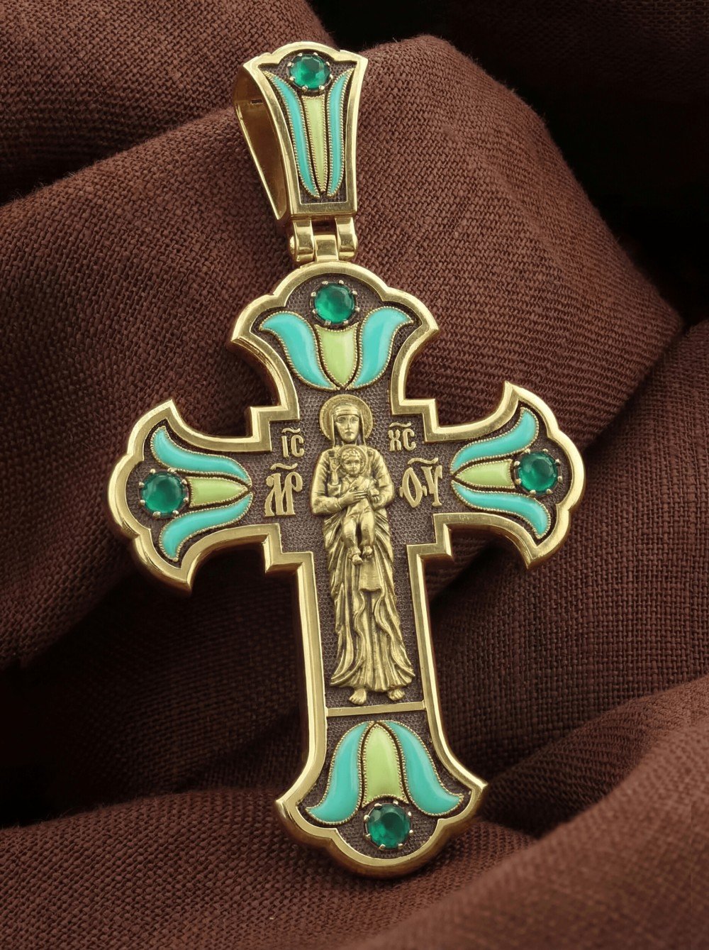 Крест из лимонного золота c эмаль и хризопразом