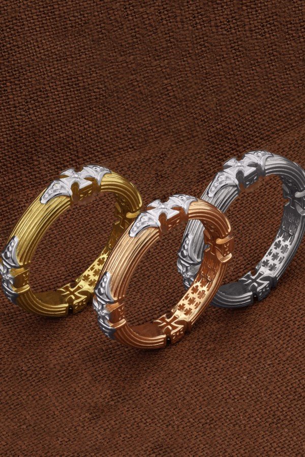 Кольцо из лимонного золота 585 пробы c бриллиантами