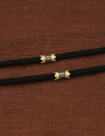 Шнурок шёлковый из лимонного золота c шёлковым шнурком