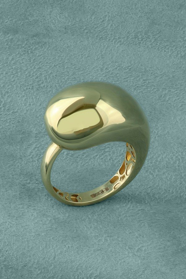 Кольцо из лимонного золота