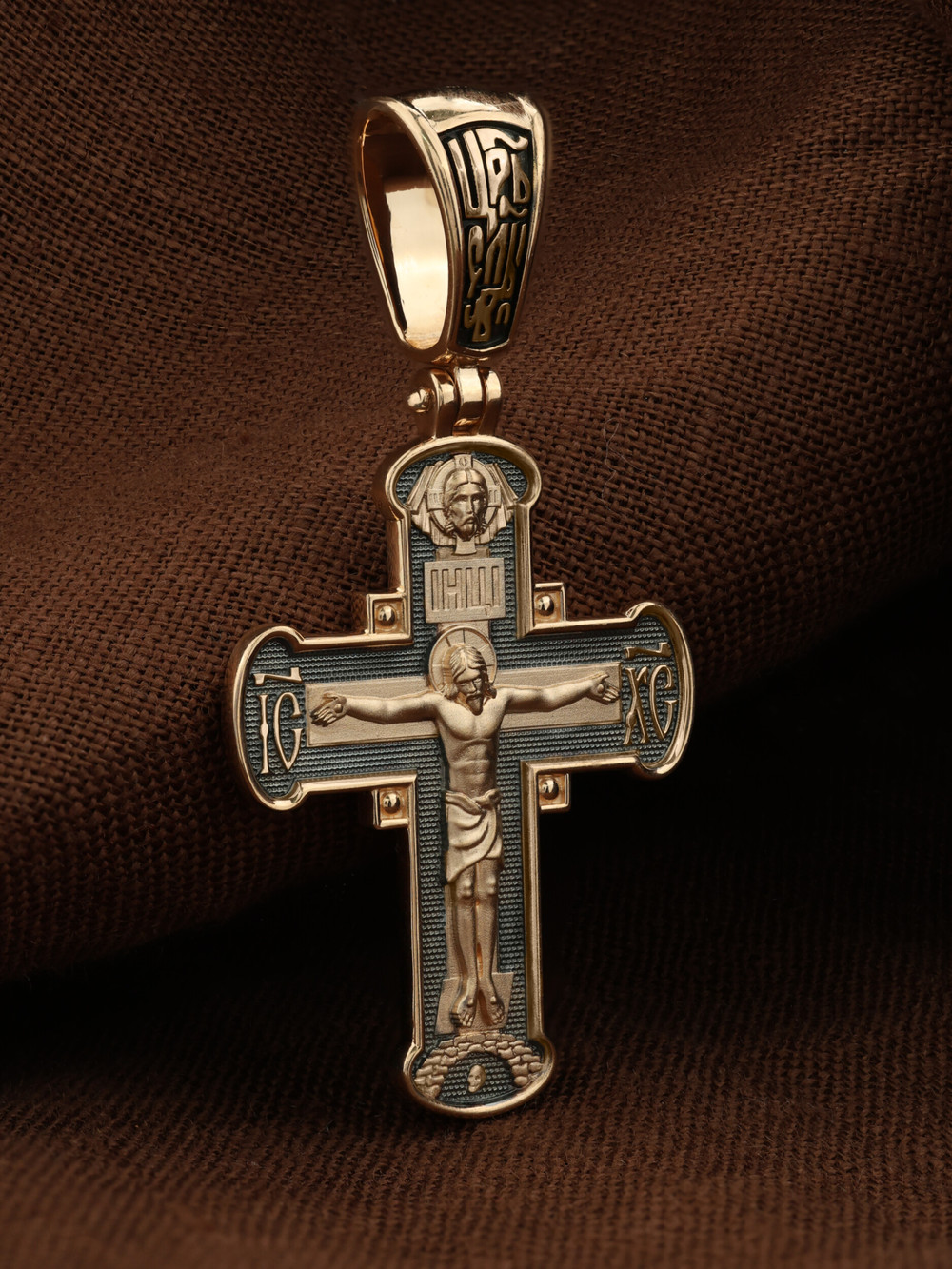 Крест из золота