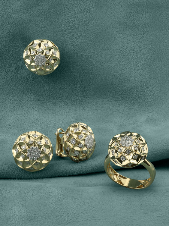 Серьги из лимонного золота c бриллиантами