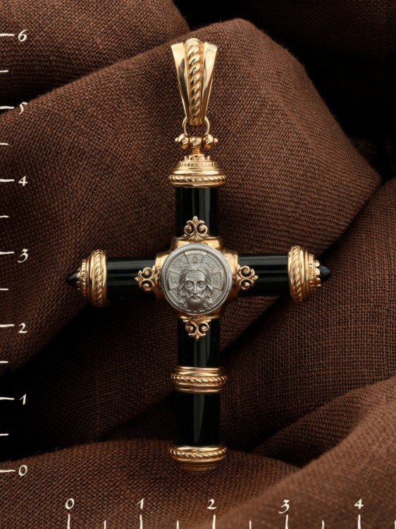 Крест из золота c ониксом