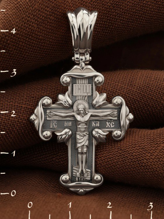 Крест из белого золота