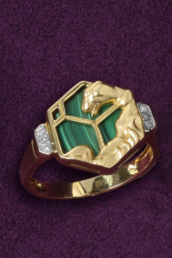 Кольцо из лимонного золота 585 пробы c бриллиантами и малахитом