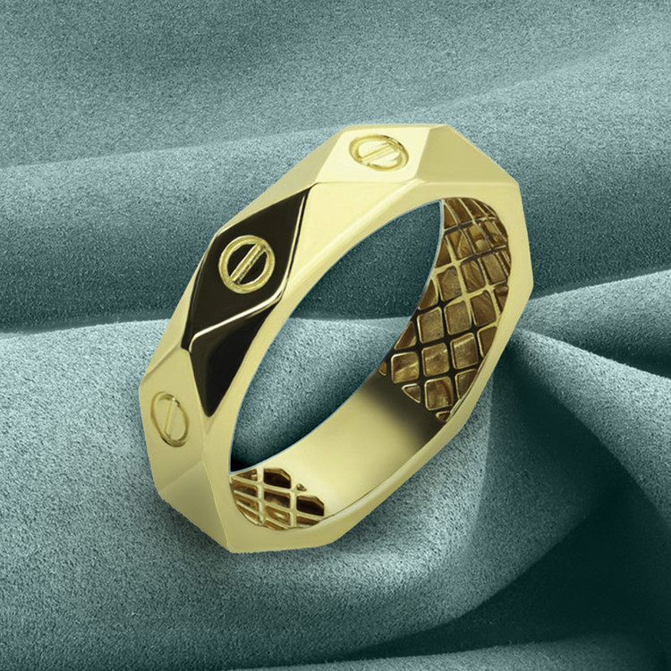 Кольцо из лимонного золота