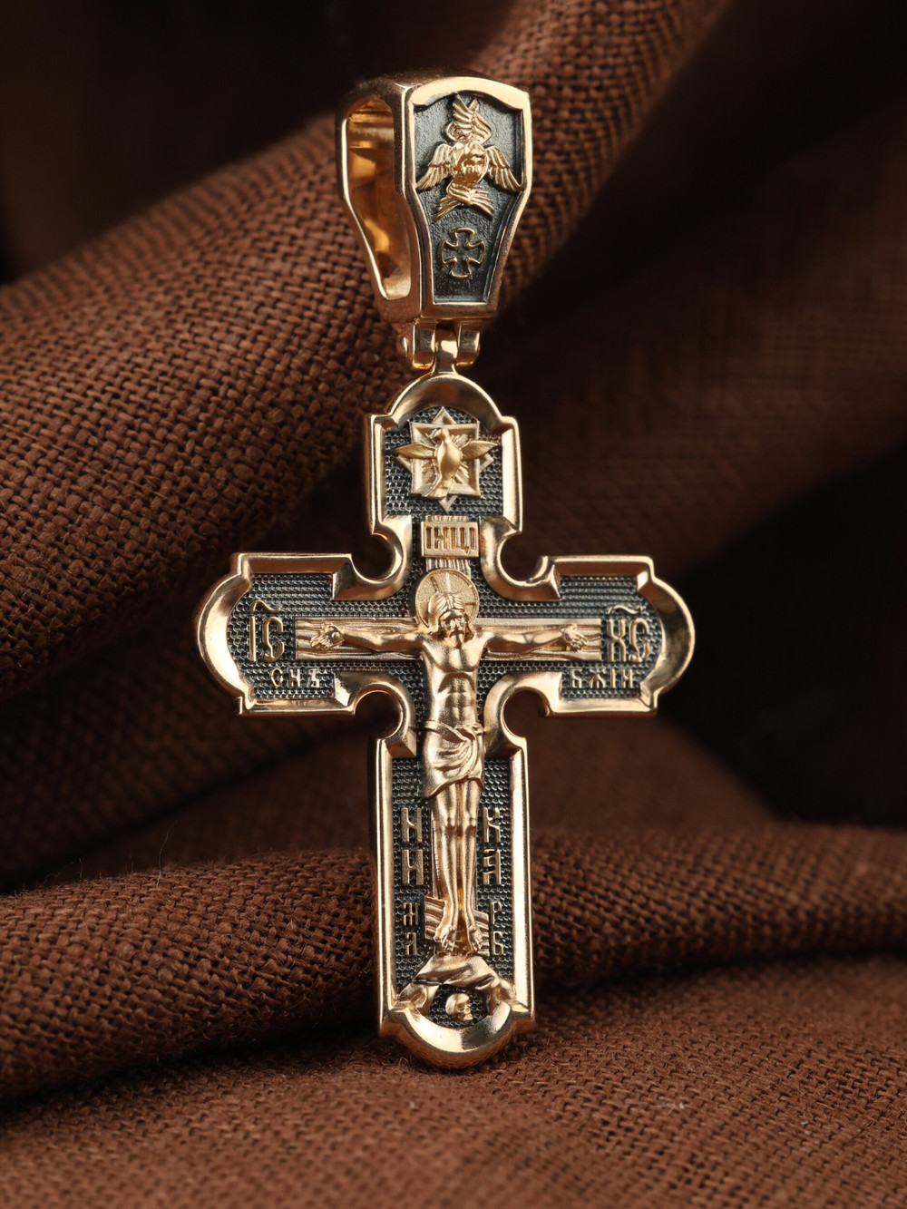 Крест из золота