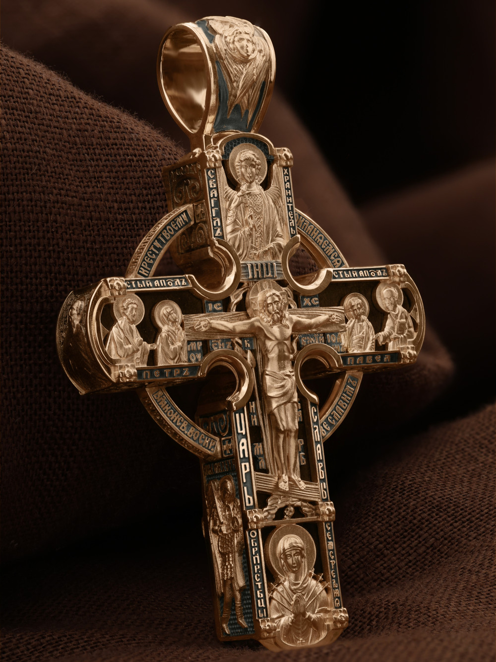 Крест из золота c эбеновым деревом