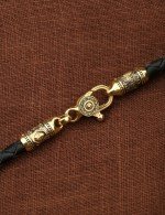 Гайтан из лимонного золота c кожаным шнурком