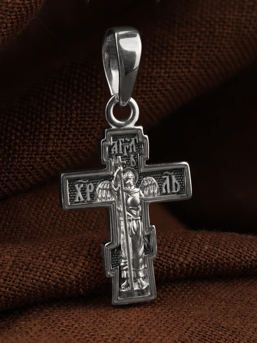 Крест из белого золота