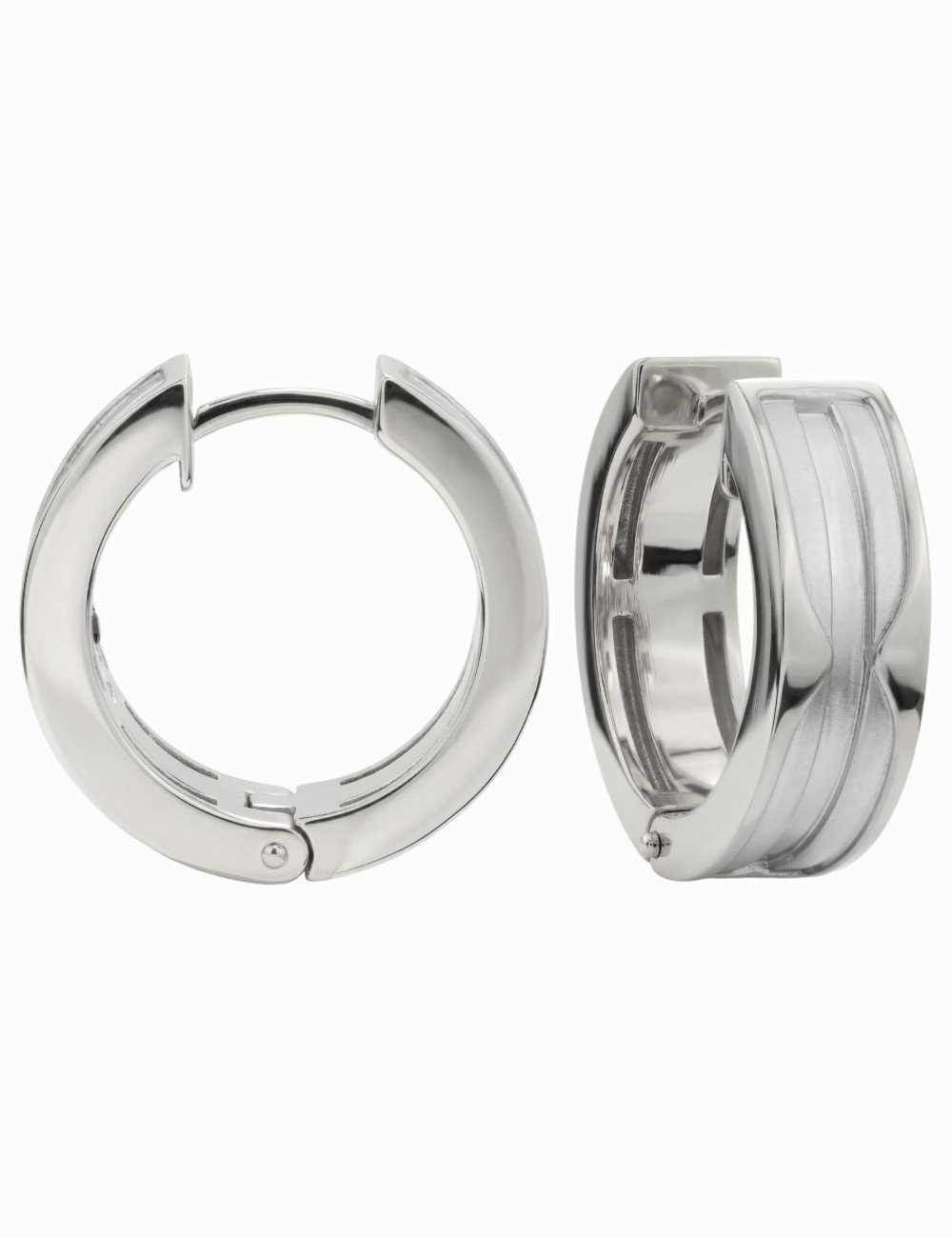 Серьги из белого золота c рубином