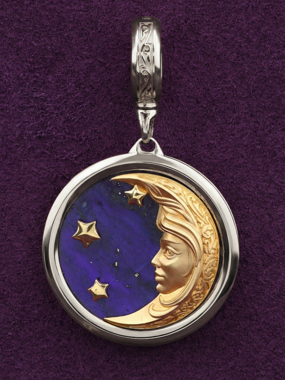 Подвеска из белого золота c лазуритом