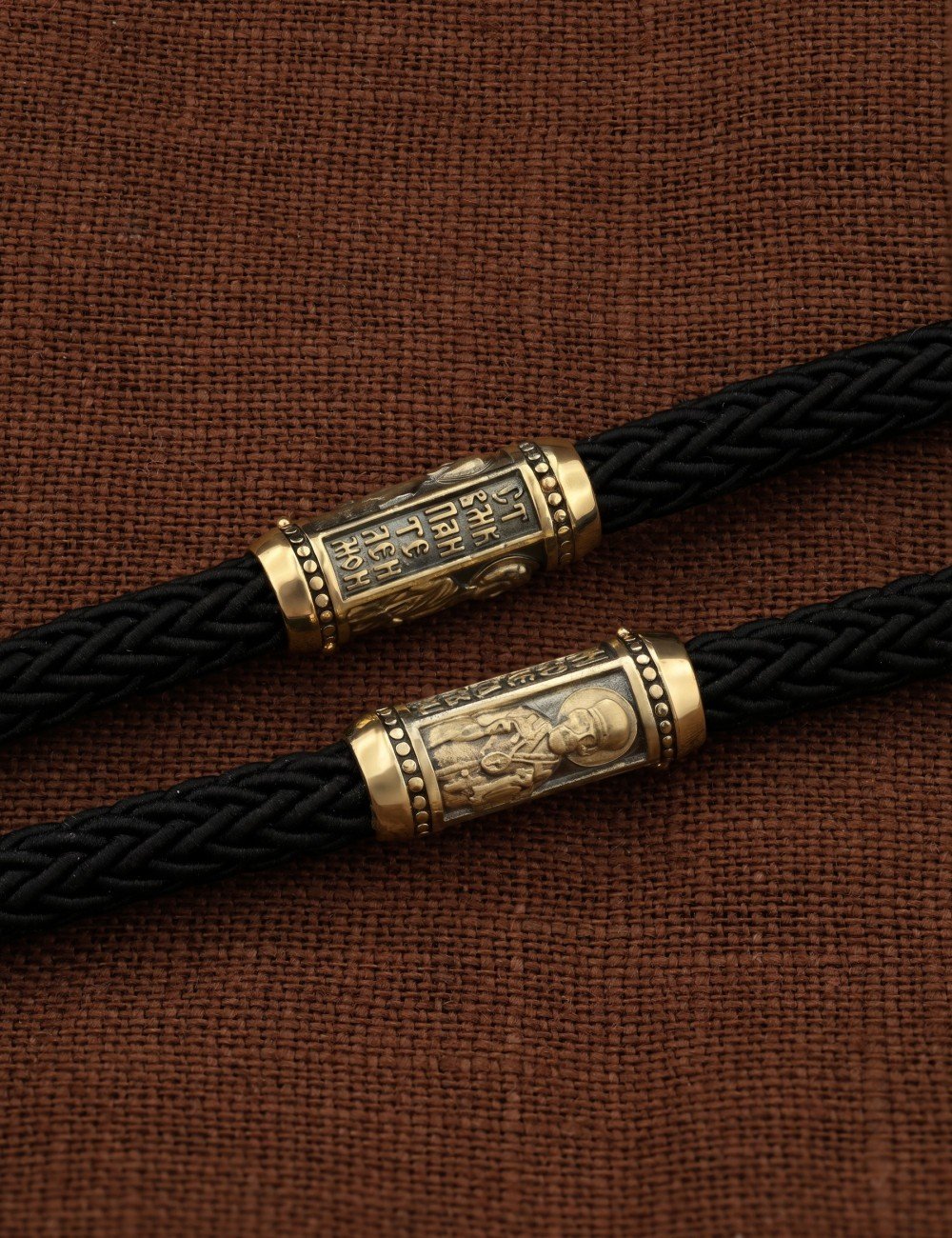 Шнурок шёлковый из лимонного золота 585 пробы c шёлковым шнурком