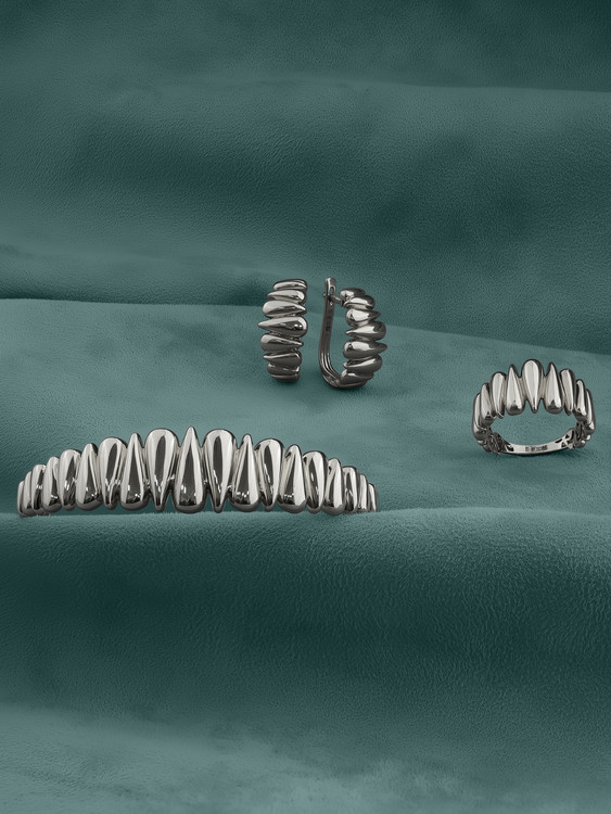 Серьги из белого золота