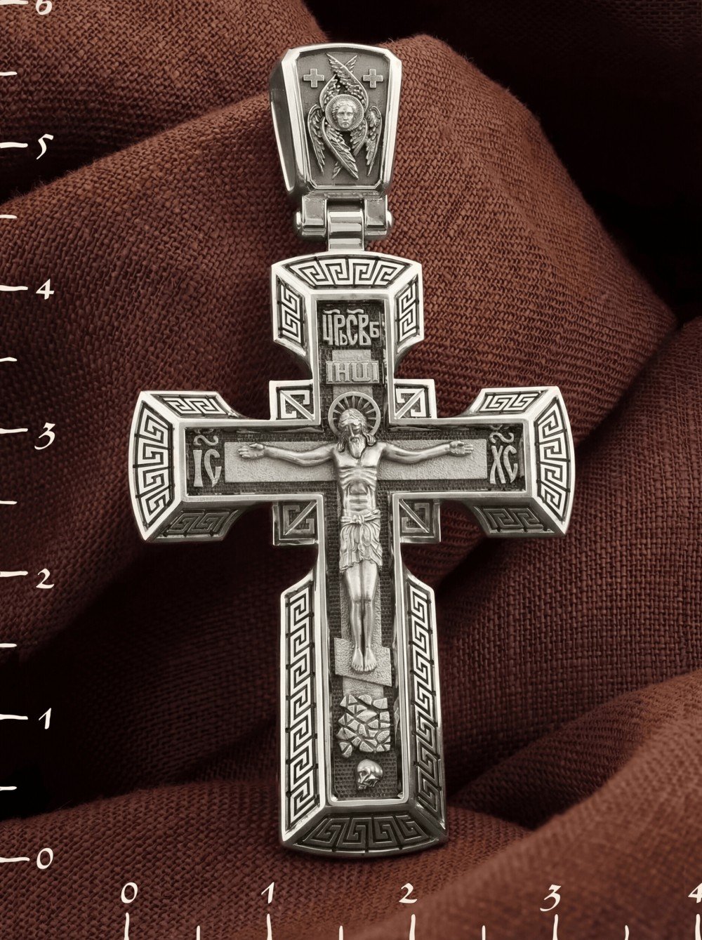 Крест из белого золота