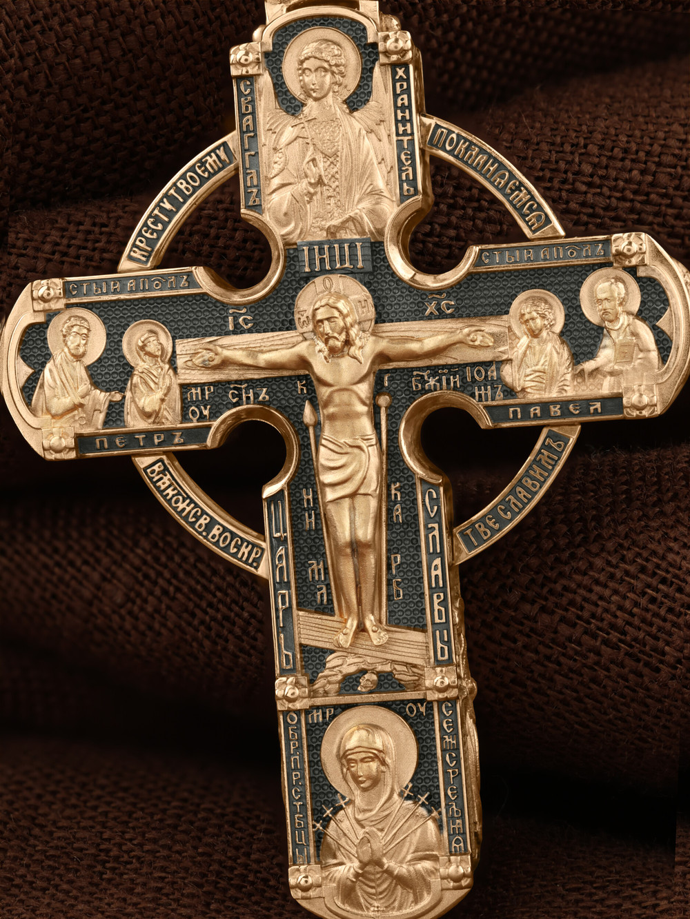 Крест из золота