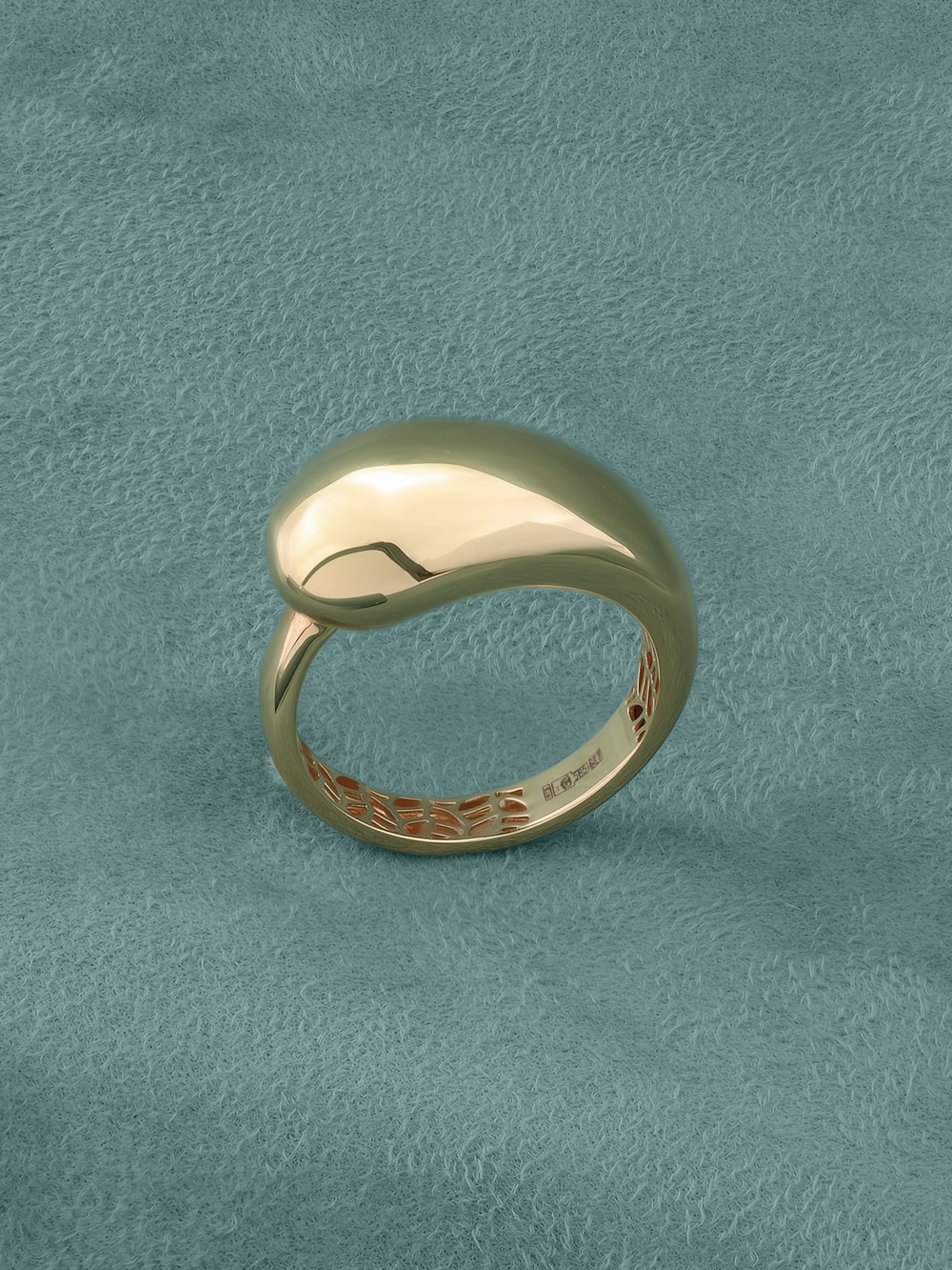 Кольцо из золота