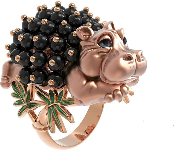 Кольцо из золота c эмаль и ониксом