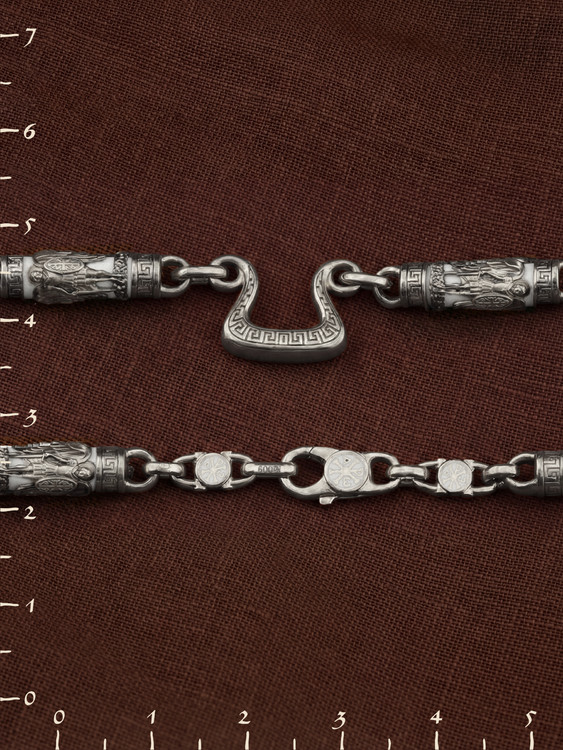 Цепь из белого золота c эмаль и бивнем мамонта