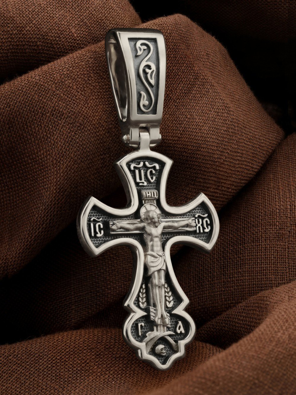 Крест из белого золота