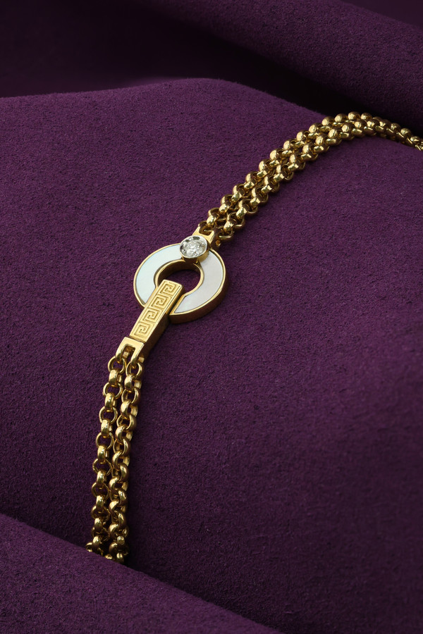 Браслет из лимонного золота c бриллиантами и перламутром