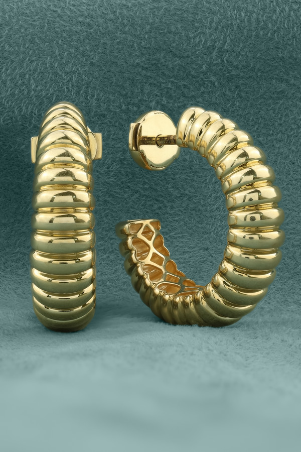 Серьги из лимонного золота