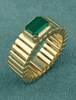 Кольцо из лимонного золота c малахитом