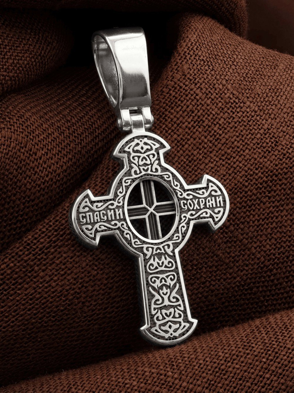 Крест из белого золота