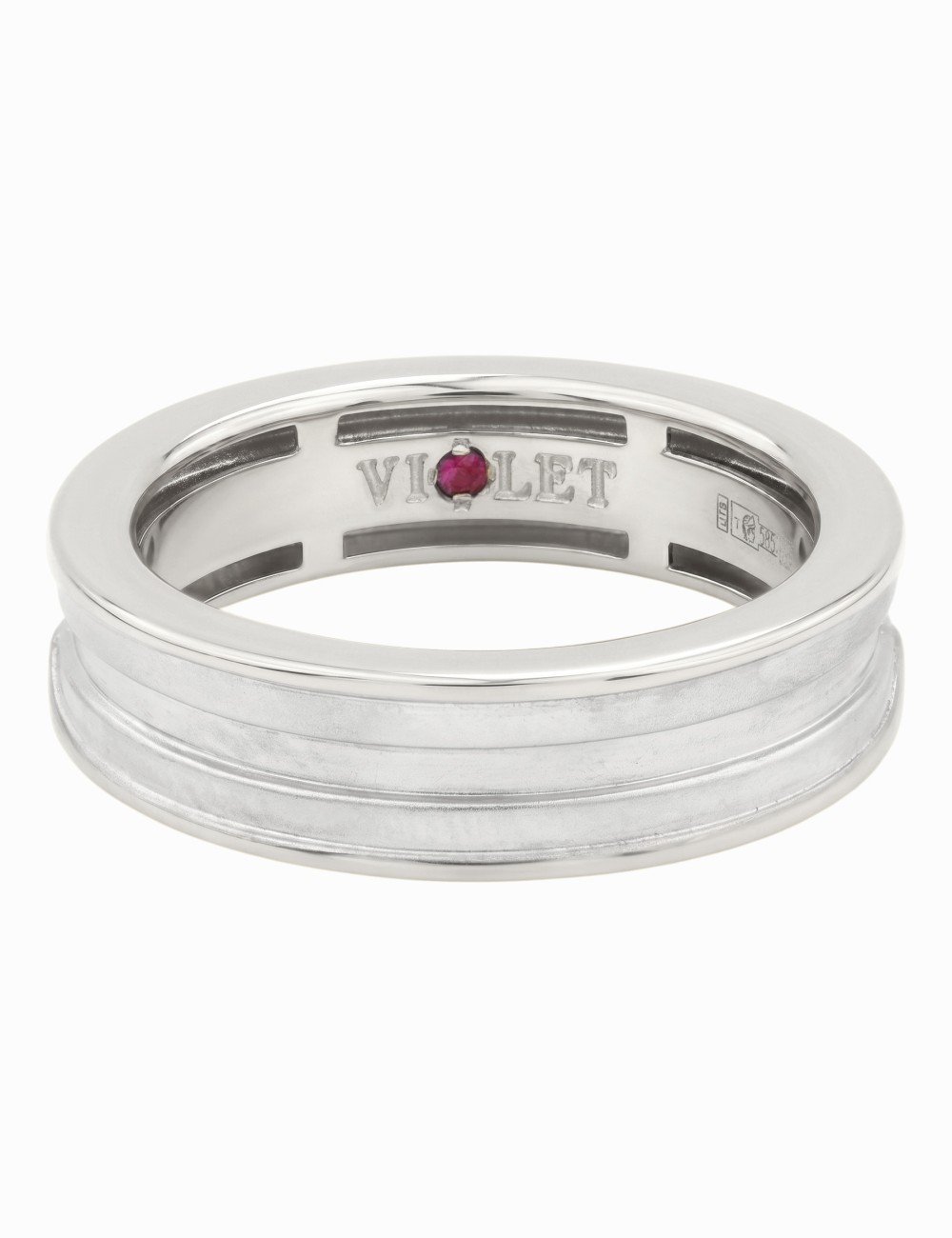 Кольцо из белого золота c рубином