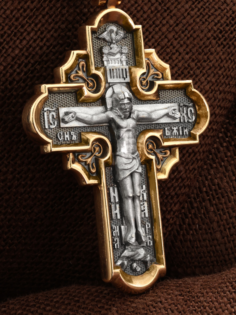 Крест из золота