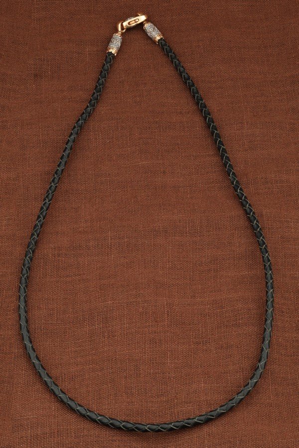 Гайтан из золота c кожаным шнурком